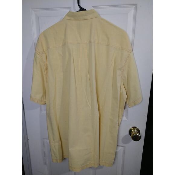 St John's Bay Shirt Men L Yellow Short Sleeve Button Down Pockets Summer - Picture 7 of 7